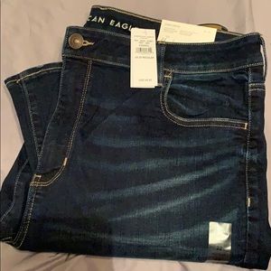 American Eagle Super Stretch High-Rose Jegging